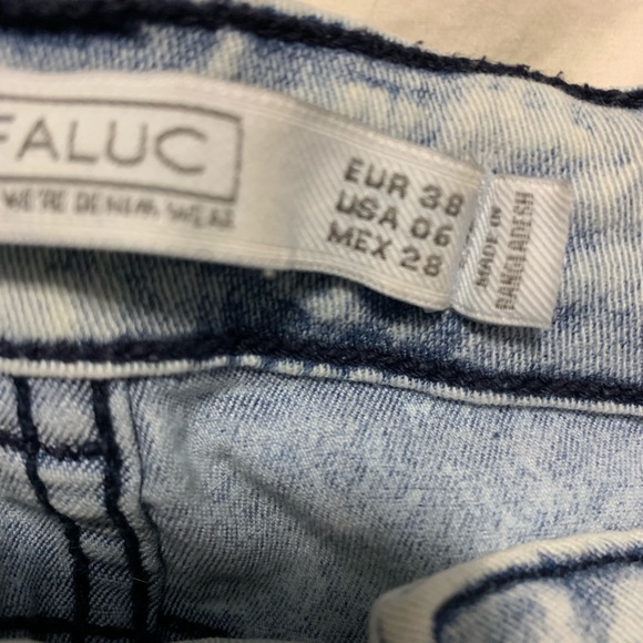 Zara acid wash skinny jeans - Picture 2 of 3